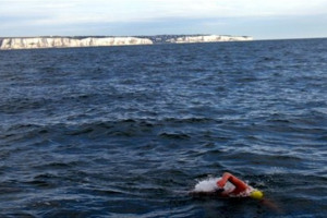 jc_5[2].jpg - ENGLISH CHANNEL SWIM FOR CANCER RESEARCH